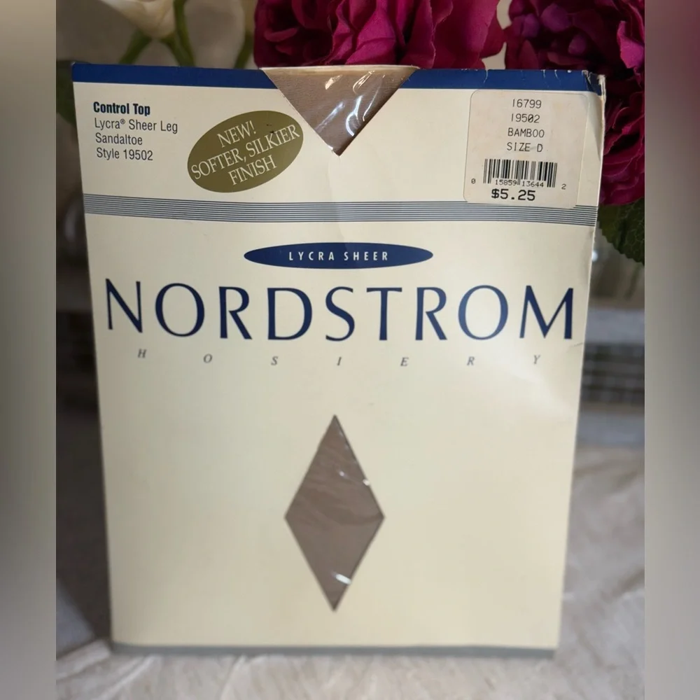 Vtg Nordstrom Control Top‎ Lycra Sheer Leg Hosiery Style 19502 Bamboo Size C